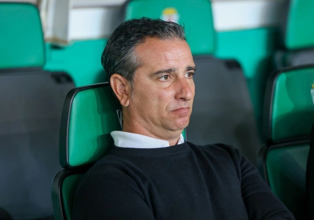 El técnico del Cartagena quiere dar la sorpresa en Los Cármenes (LA VERDAD) El técnico del Cartagena quiere dar la sorpresa en Los Cármenes (LA VERDAD)