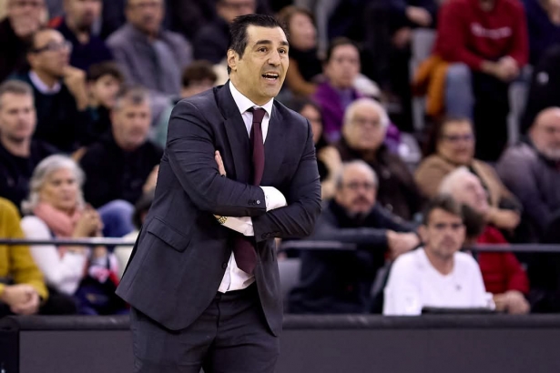 El entrenador del Covirán Granada, Pablo Pin (FERMÍN RODRÍGUEZ/ COVIRÁN GRANADA)