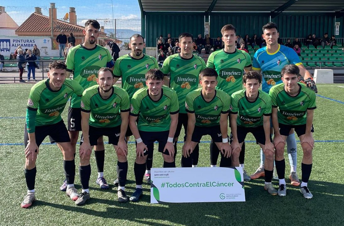 El CD Huétor Vega perdió ante el líder (CD HUÉTOR VEGA) 