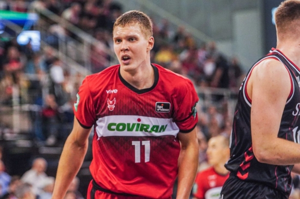 Valtonen vuelve con su Selección (JOSÉ VELASCO) Valtonen vuelve con su Selección (JOSÉ VELASCO)