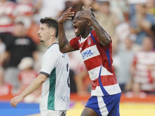 El Granada quiere revancha de la primera vuelta (JOSÉ M. BALDOMERO) El Granada quiere revancha de la primera vuelta (JOSÉ M. BALDOMERO)