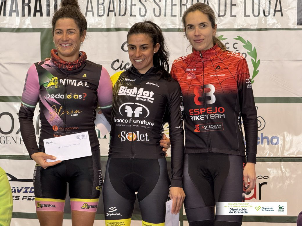 Podium Femenino (FAC)