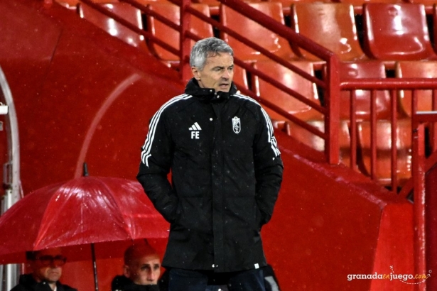 Escribá ha destacado la madurez de su equipo (JOSÉ M. BALDOMERO) Escribá ha destacado la madurez de su equipo (JOSÉ M. BALDOMERO)