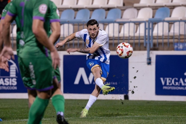 El Motril quiere engancharse a la lucha por los playoff (CF MOTRIL) El Motril quiere engancharse a la lucha por los playoff (CF MOTRIL)