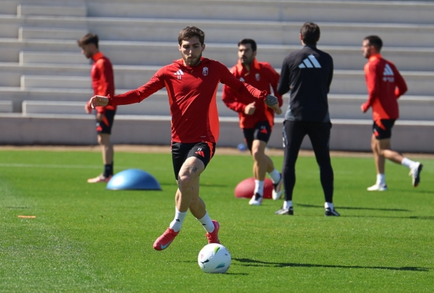 Tsitaishvili ya está trabajando con el grupo (J. AZCOYTIA)