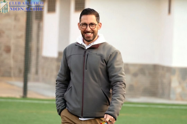 El presidente del Atlético Monachil, Josemi Ortiz (MANU LÓPEZ/ATLÉTICO MONACHIL)