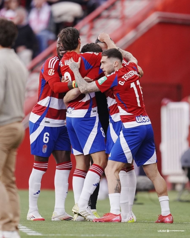 El Granada se reactiva en el momento decisivo (LALIGA)