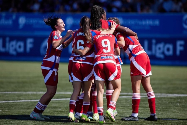 El Granada femenino sigue cuajando un gran temporada (GRANADA CF)
