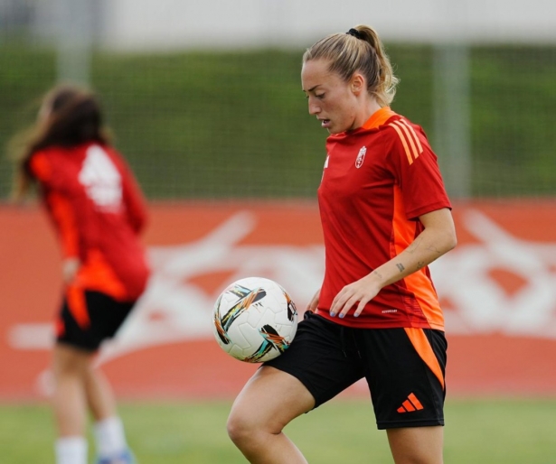 El Granada femenino quiere seguir ganando (GRANADA CF) El Granada femenino quiere seguir ganando (GRANADA CF)