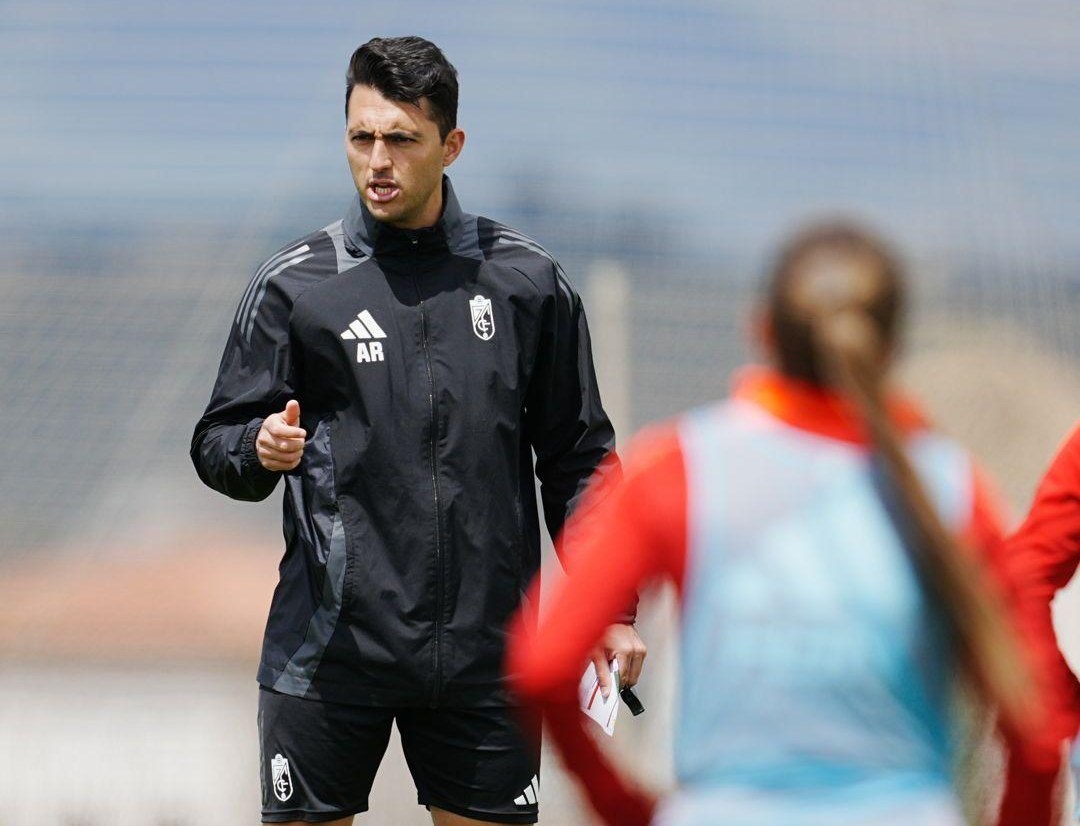 Arturo Ruiz ha destacado la ambición de su equipo (GRANADA CF)