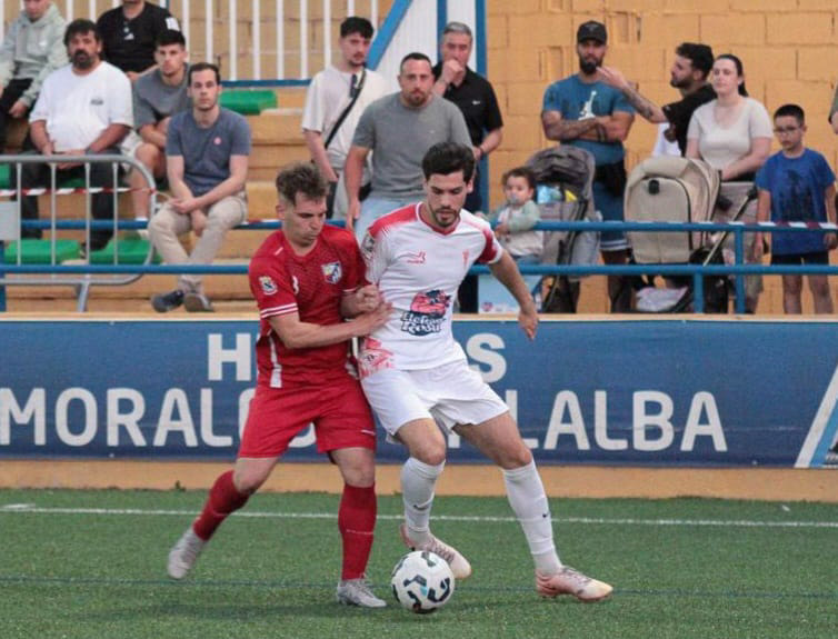 El Guadix CF volvió a derrotar al Costa Tropical (GUADIX CF)