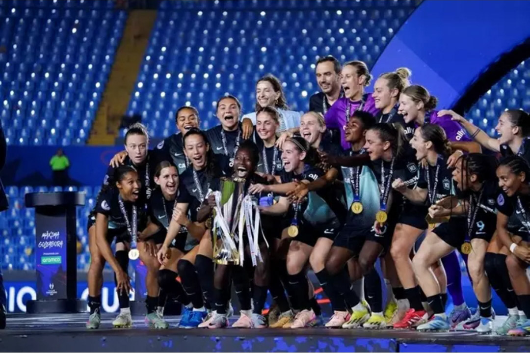 El Gotham de Esther González conquista la primera Copa de Campeones femenina de la Concacaf (CONCACAF)