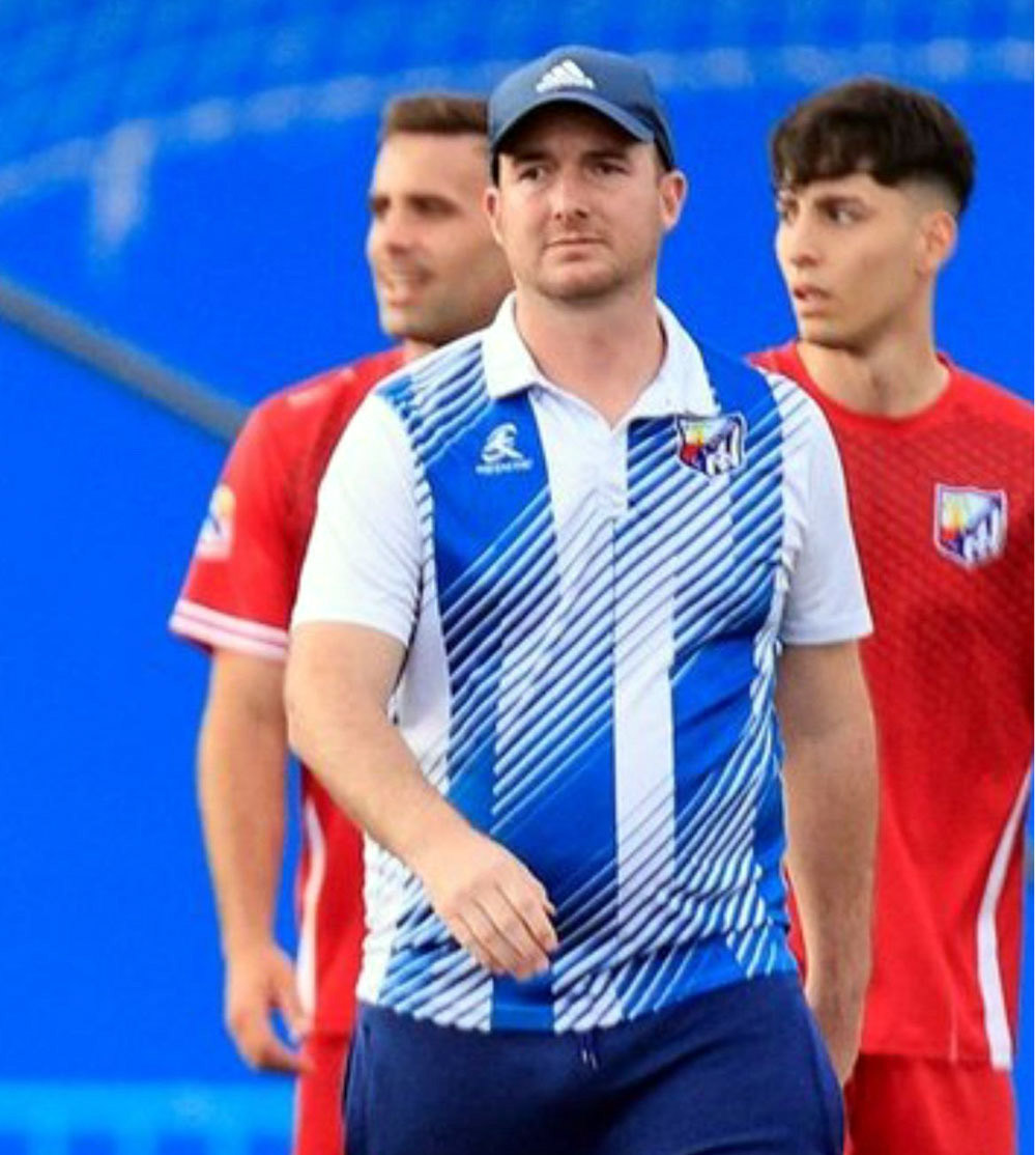 Fran Camacho ha renovado como entrenador del ADF Costa Motril