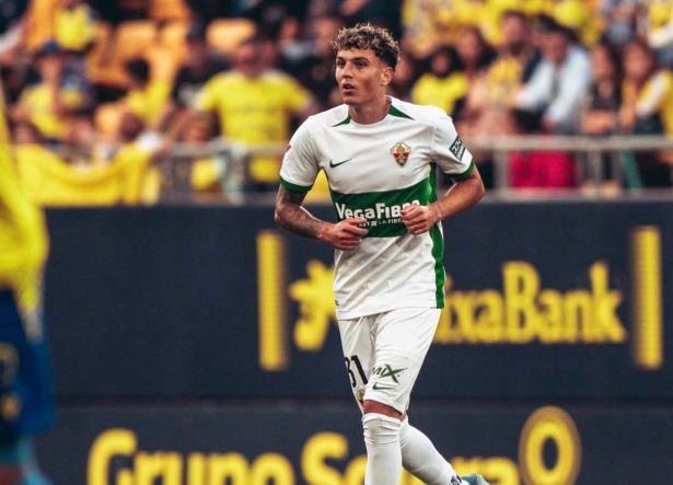 Gerard Hernández, otro objetivo en el radar nazarí Gerard Hernández, otro objetivo en el radar nazarí