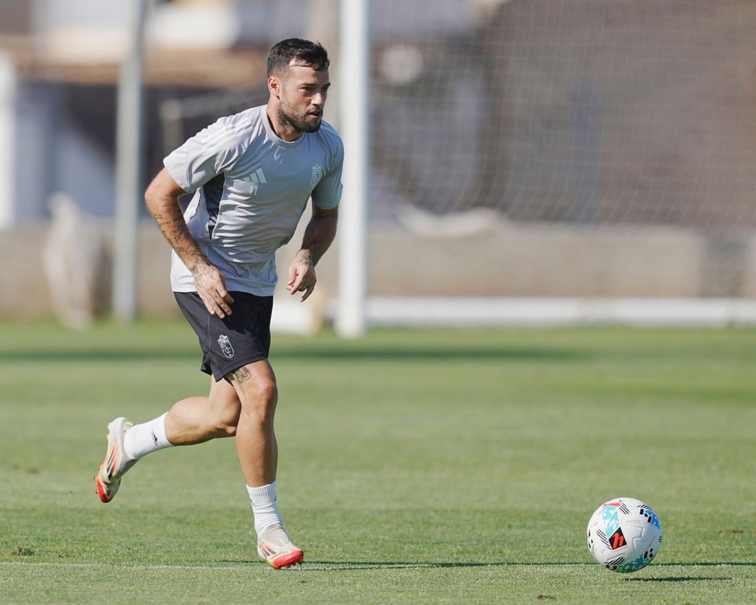Arnáiz sigue con su puesta a punto (GRANADA CF)