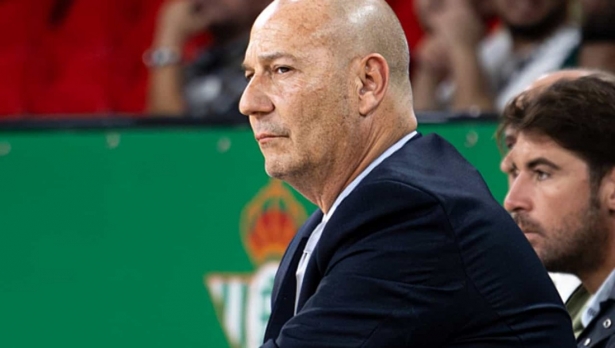 Pedro Fernández sigue luchando por estar en la ACB Pedro Fernández sigue luchando por estar en la ACB