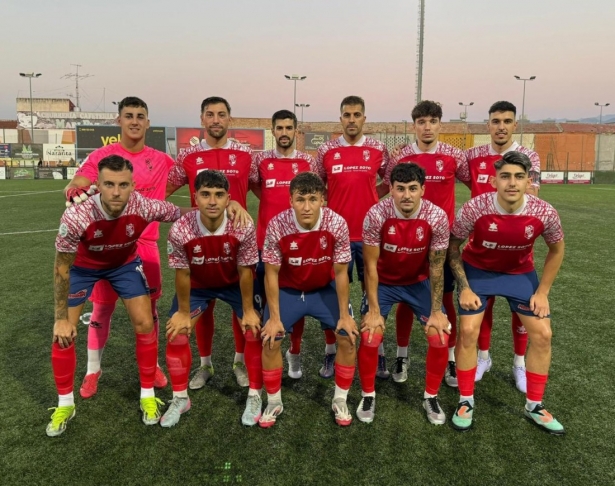 El Churriana quiere una victoria para estrenarse en la categoría (CHURRIANA CF) El Churriana quiere una victoria para estrenarse en la categoría (CHURRIANA CF)