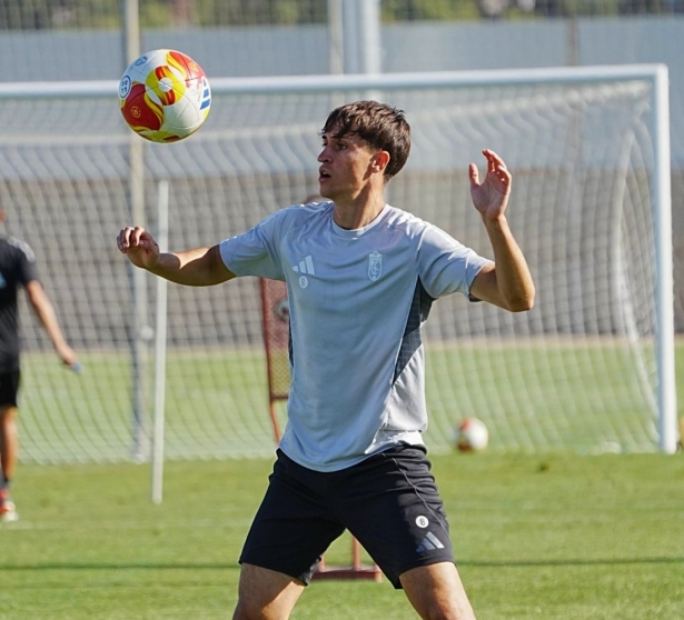 El Recre quiere los primeros tres puntos (GRANADA CF) El Recre quiere los primeros tres puntos (GRANADA CF)