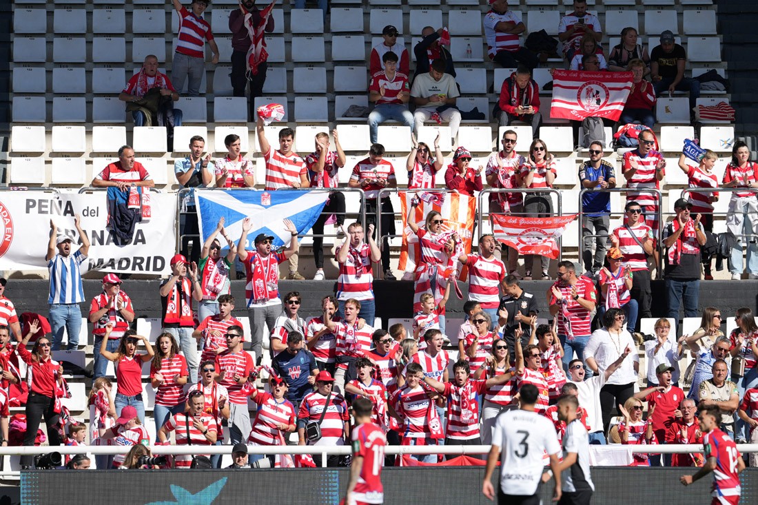 La afición volverá a arropar al equipo en Burgos (LOF)