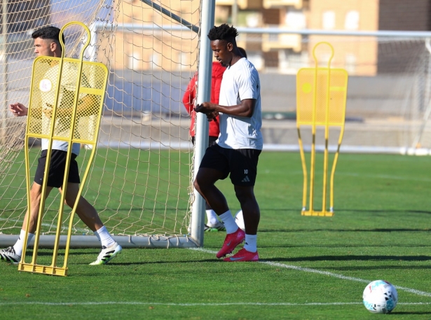 Bouldini regresa a la convocatoria tras superar sus problemas físicos (J. AZCOYTIA) Bouldini regresa a la convocatoria tras superar sus problemas físicos (J. AZCOYTIA)