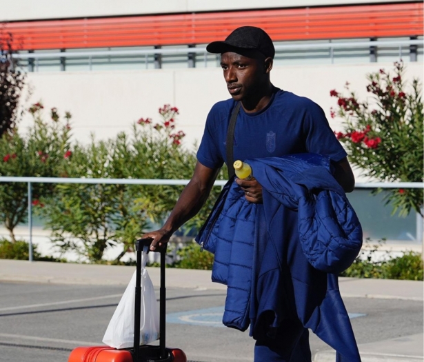 Diallo regresa al once inicial (GRANADA CF) Diallo regresa al once inicial (GRANADA CF)