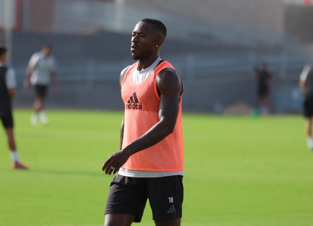 Hongla regresa sin participar con su Selección (J. AZCOYTIA) Hongla regresa sin participar con su Selección (J. AZCOYTIA)