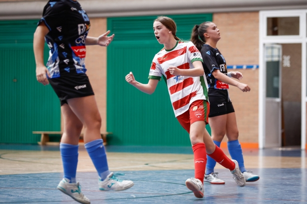El Granada FS celebra uno de los goles (FRANCISCO NEYRA / A360 COMUNICACIÓN)