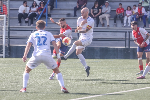 Nacho Buil fue el protagonista del partido (GPMEDIA) Nacho Buil fue el protagonista del partido (GPMEDIA)