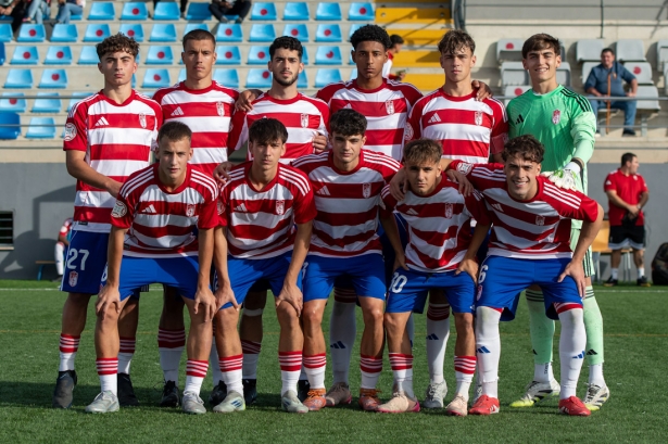 Once inicial del Granada CF juvenil ante el Tomares (GCF)