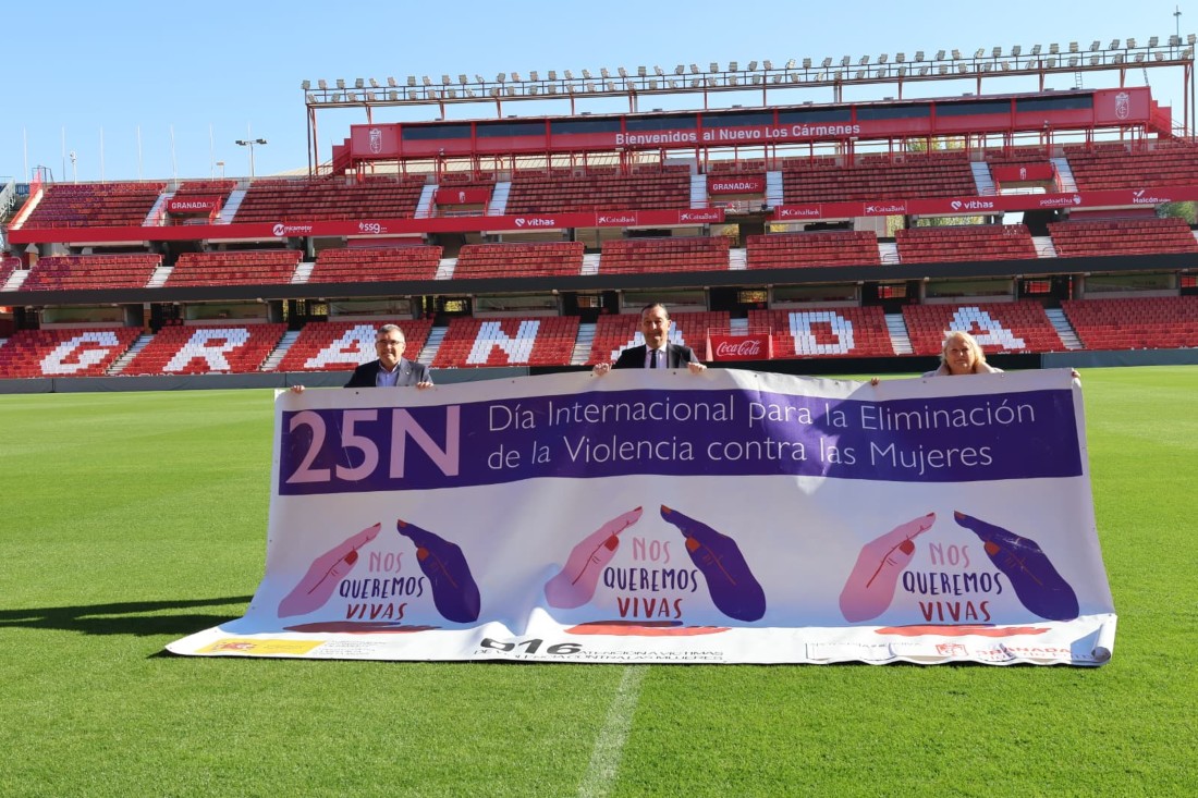 La campaña de este año se centra en la violencia vicaria (GRANADA CF)