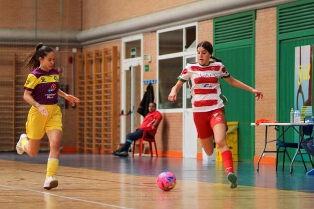 El Fundación UAPO Granada FS Femenino quiere sorprender al líder (ÁNGEL RODRÍGUEZ/PRENSA GRFS) El Fundación UAPO Granada FS Femenino quiere sorprender al líder (ÁNGEL RODRÍGUEZ/PRENSA GRFS)