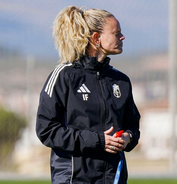 Irene Ferreras quiere volver co buen pie tras el parón (GRANADA CF) Irene Ferreras quiere volver co buen pie tras el parón (GRANADA CF)