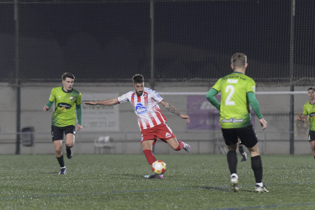 El Arenas y Armilla se llevó un disputado derbi (GPMEDIA)