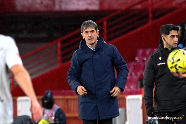 Pacheta vuelve a estar satisfecho de su equipo (J.M. BALDOMERO) Pacheta vuelve a estar satisfecho de su equipo (J.M. BALDOMERO)