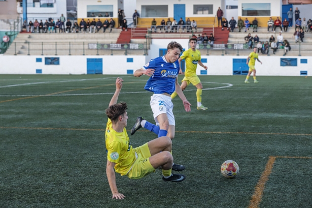 El CD Huétor Tájar empató en Melilla (CANTERA UD MELILLA) El CD Huétor Tájar empató en Melilla (CANTERA UD MELILLA)