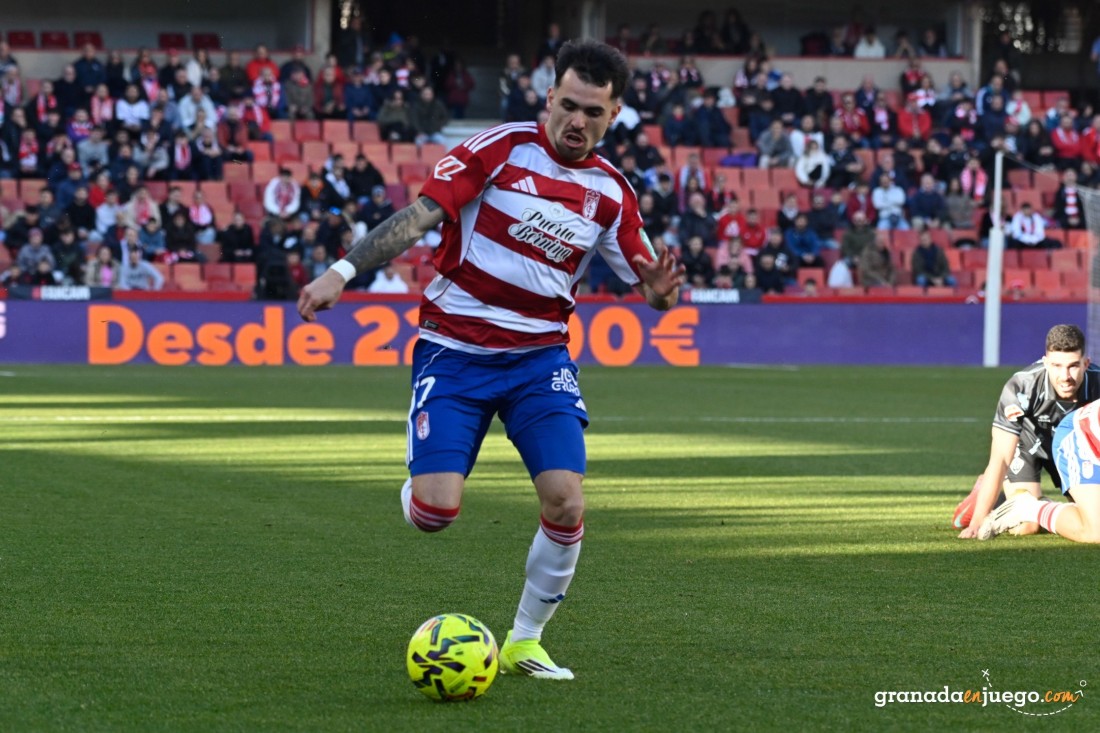 El Granada cierra la primera vuelta en descenso (J.M. BALDOMERO)