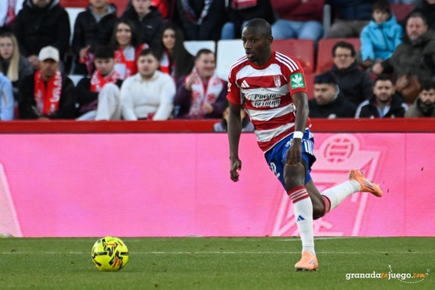 Diallo regresó al once cuajando una buena actuación (J.M. BALDOMERO) Diallo regresó al once cuajando una buena actuación (J.M. BALDOMERO)