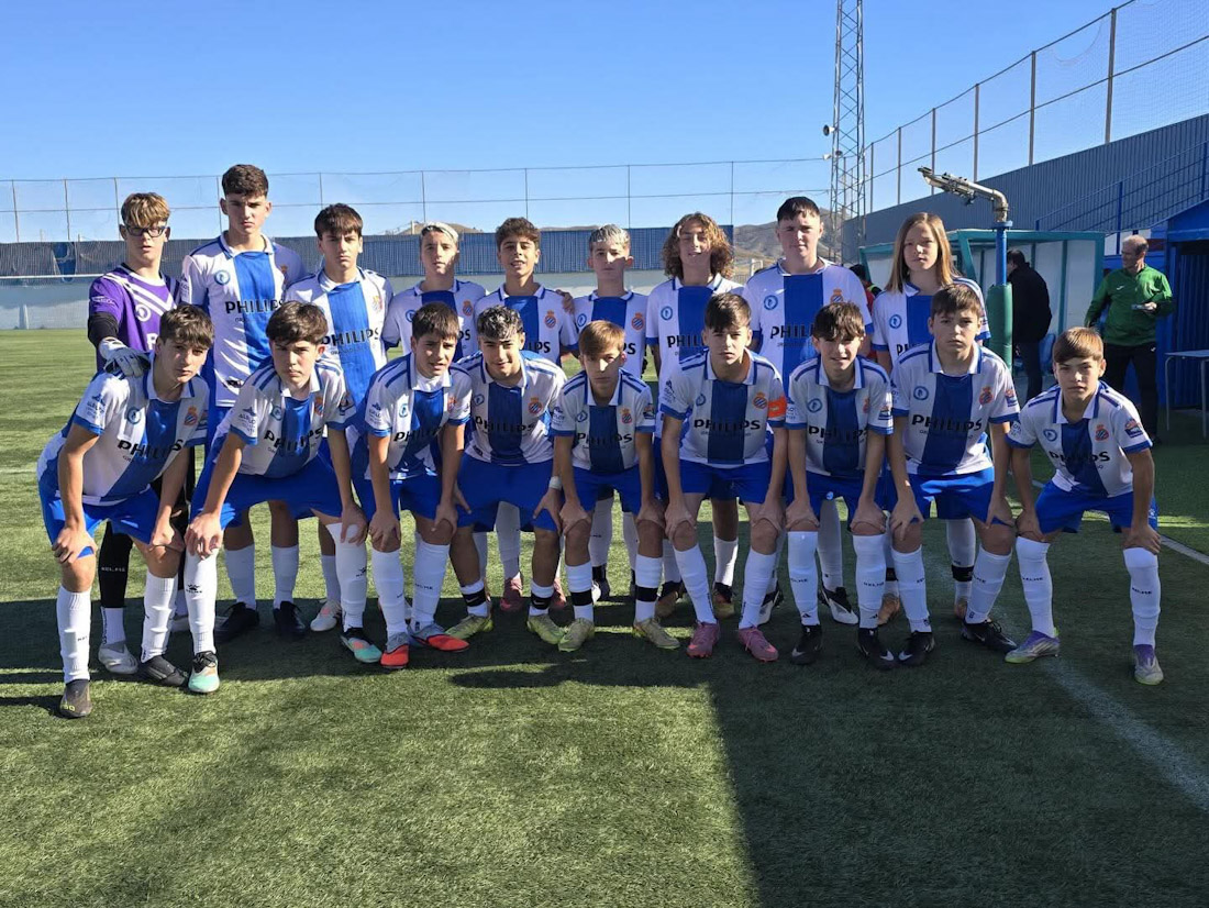 El Español Albolote lidera la Primera Andaluza Infantil (ESPAÑOL ALBOLOTE)