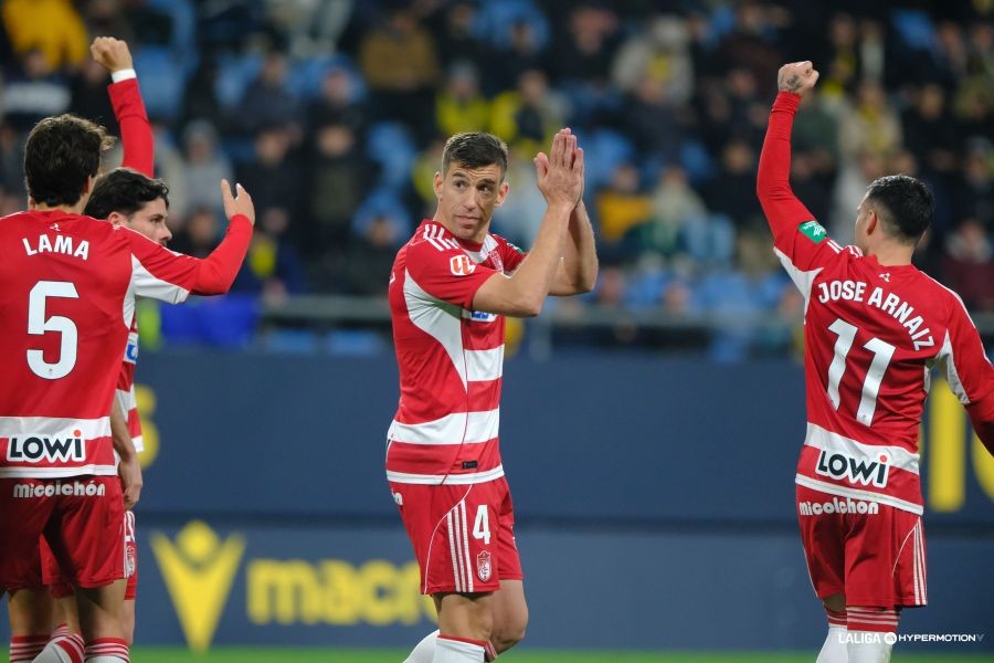 Alcaraz cuajó un gran partido ante su ex equipo (LALIGA)