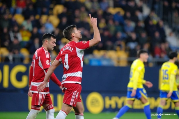 Alcaraz mostró su mejor versión en Cádiz (LALIGA) Alcaraz mostró su mejor versión en Cádiz (LALIGA)