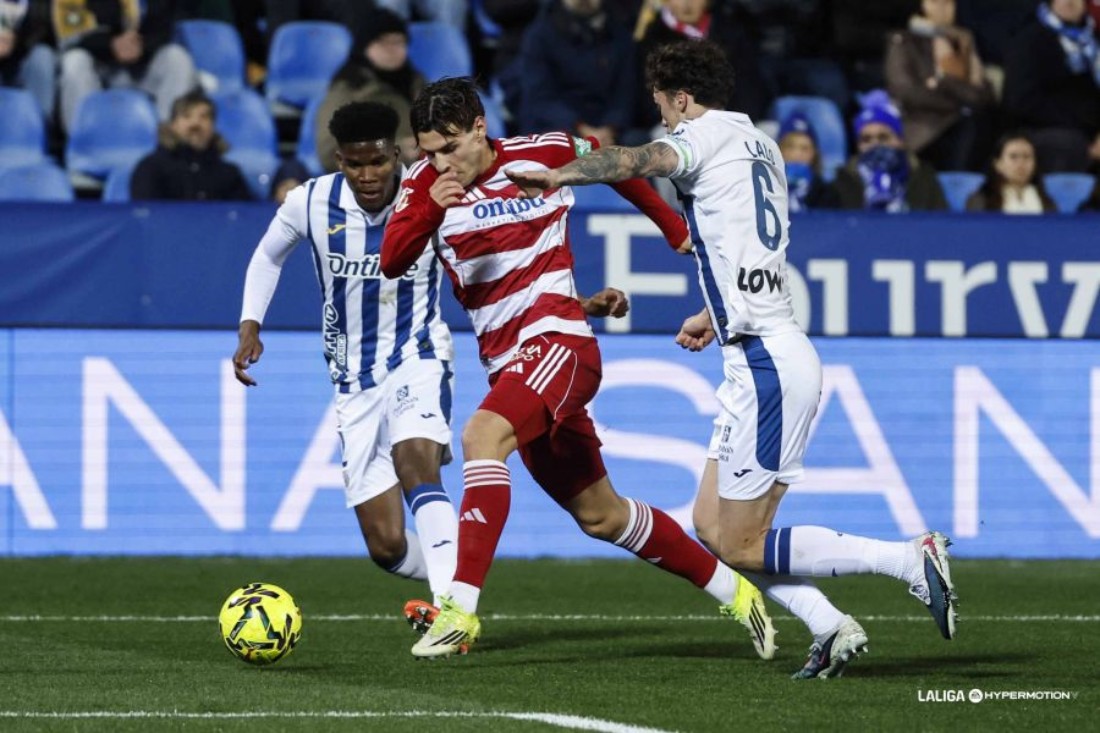 Los delanteros del Granada no crearon peligro (LALIGA)