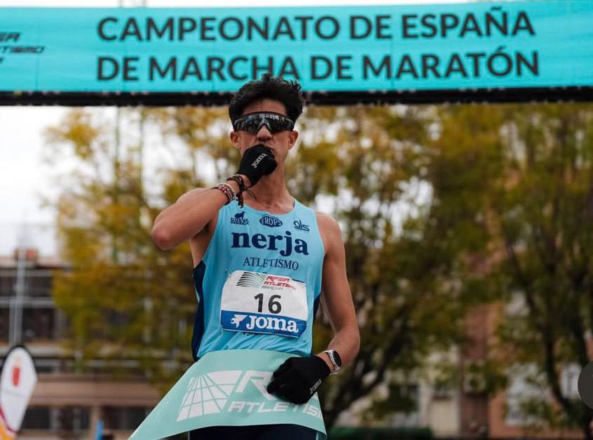 José Manuel Pérez entrando en meta (AYTO. GUADIX)