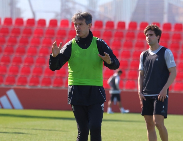 Pacheta está satisfecho con el crecimiento del equipo (J. AZCOYTIA) Pacheta está satisfecho con el crecimiento del equipo (J. AZCOYTIA)