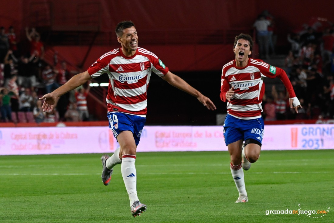 El Granada espera volver a doblegar a la Real Sociedad B (J.M. BALDOMERO)