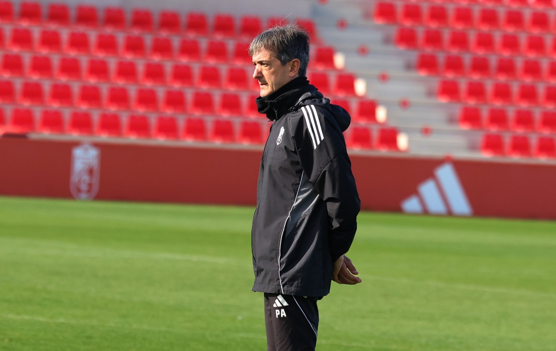 Pacheta confía en la victoria ante el Málaga (J. AZCOYTIA)