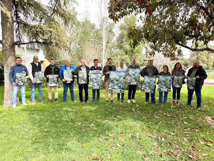 Presentación del II Circuito Provincial de Triatlón en Granada (DIPUTACIÓN)