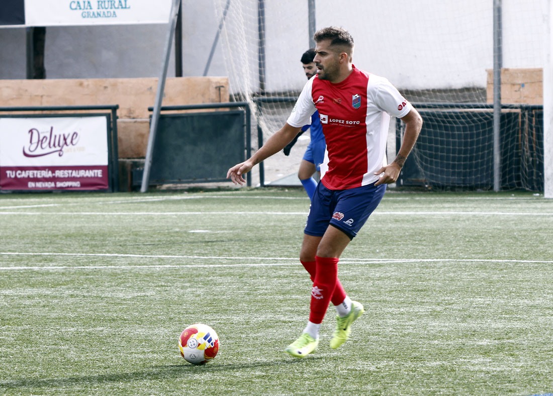El Churriana quiere la tercera victoria consecutiva (J. PALMA)
