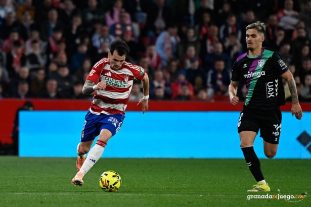 El Granada quiere asaltar Riazor (J.M. BALDOMERO) El Granada quiere asaltar Riazor (J.M. BALDOMERO)