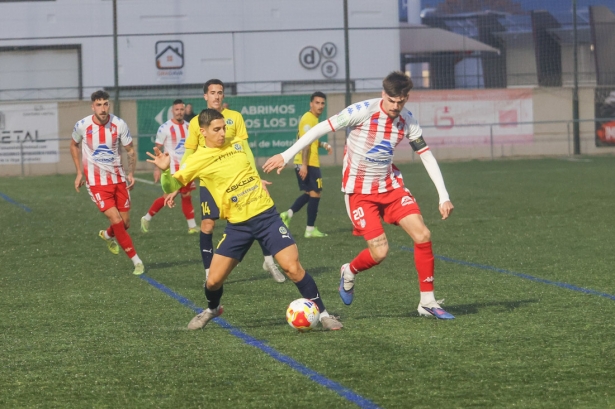 El  partido fue muy intenso (GPMEDIA)