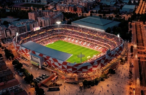 El aspecto que lucirá `Los Cármenes` tras la remodelación (GRANADA CF) El aspecto que lucirá `Los Cármenes` tras la remodelación (GRANADA CF)